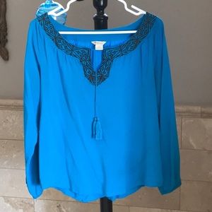 Ariat top